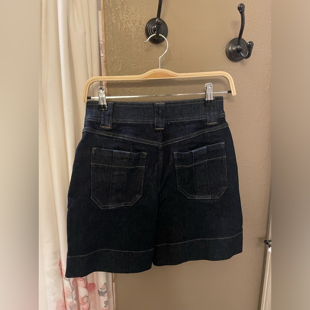 Spanx Denim Trouser Short, 6" COLOR: RAW INDIGO XS NWT - Picture 4 of 5
